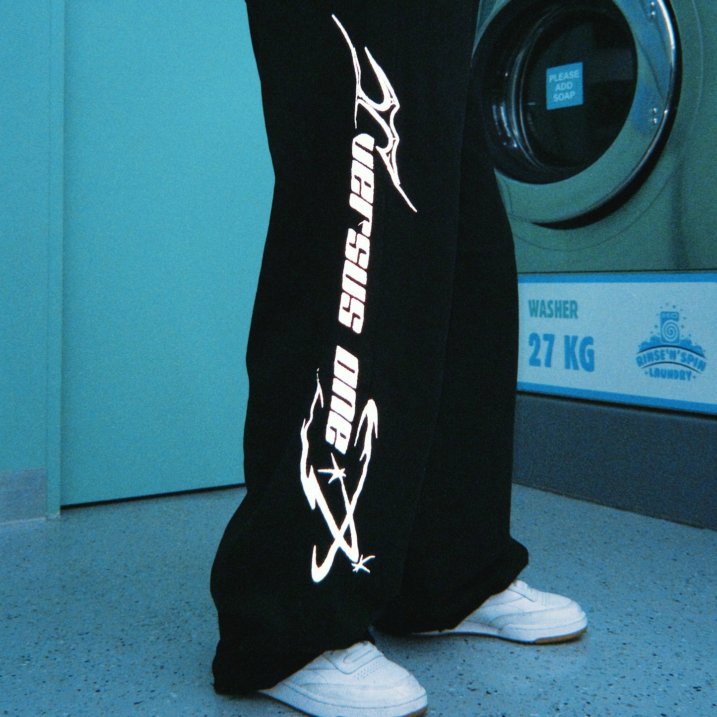 VS1 SWEATS “Reflective”